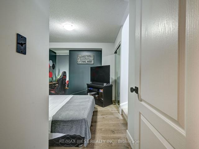 e - 43 Chester St S, Townhouse with 2 bedrooms, 2 bathrooms and 1 parking in Oakville ON | Image 20