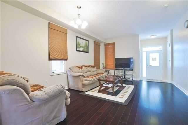(upper) - 37 Pergola Way, House semidetached with 3 bedrooms, 3 bathrooms and 2 parking in Brampton ON | Image 10