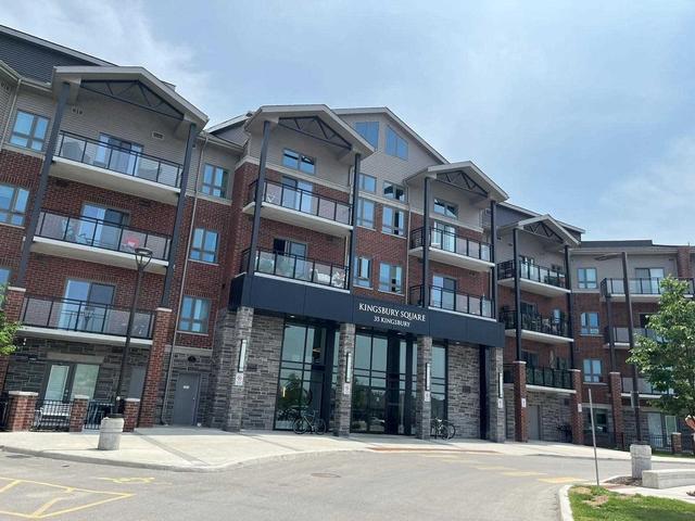 418 - 35 Kingsbury Sq, Condo with 3 bedrooms, 2 bathrooms and 1 parking in Guelph ON | Card Image