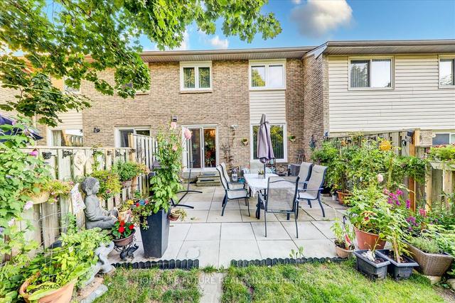 10 Knightsbridge Way, Townhouse with 3 bedrooms, 3 bathrooms and 2 parking in Markham ON | Image 18