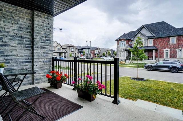 66 Ladder Cres, House detached with 3 bedrooms, 3 bathrooms and 3 parking in East Gwillimbury ON | Image 32