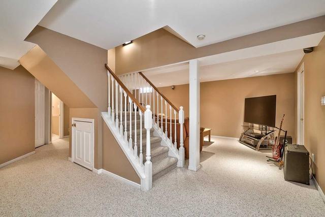 1174 Montrose Abbey Dr, House detached with 3 bedrooms, 4 bathrooms and 4 parking in Oakville ON | Image 20