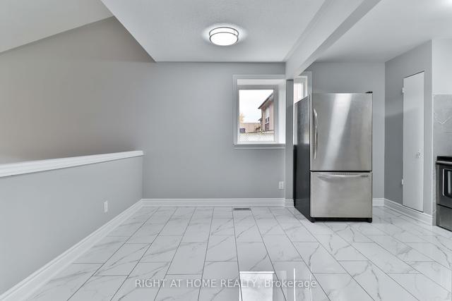 1 - 242 John Garland Blvd, Townhouse with 3 bedrooms, 3 bathrooms and 1 parking in Toronto ON | Image 9