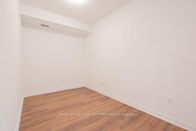 611 - 2433 Dufferin St, Condo with 3 bedrooms, 2 bathrooms and 1 parking in Toronto ON | Image 2