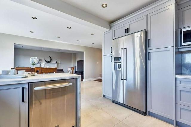 61 Gate House Crt, House detached with 4 bedrooms, 4 bathrooms and 6 parking in Vaughan ON | Image 5