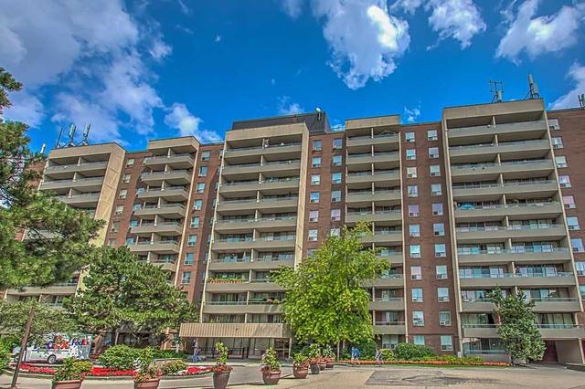 1001 - 1 Four Winds Dr, Condo with 2 bedrooms, 1 bathrooms and 2 parking in Toronto ON | Image 31