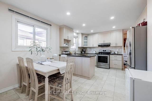 7 Cashew Crt, House semidetached with 4 bedrooms, 2 bathrooms and 3 parking in Toronto ON | Image 18
