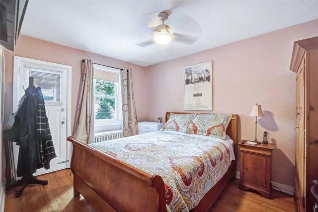 40 & 42 Strathgowan Ave, House detached with 4 bedrooms, 4 bathrooms and 4 parking in Toronto ON | Image 29