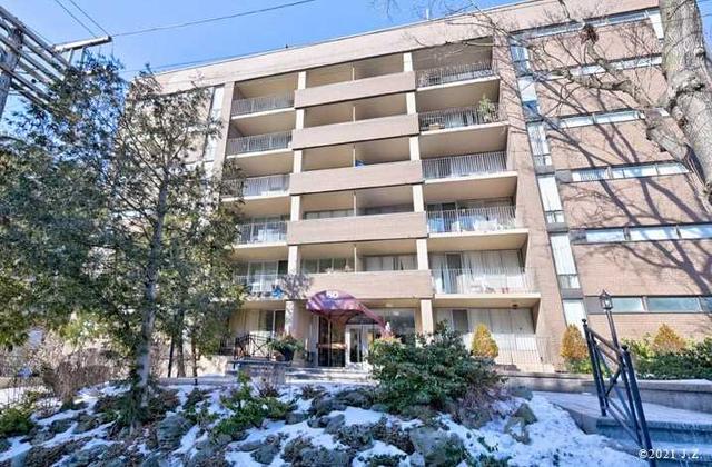 107 - 60 Montclair Ave, Condo with 2 bedrooms, 1 bathrooms and 1 parking in Toronto ON | Image 1