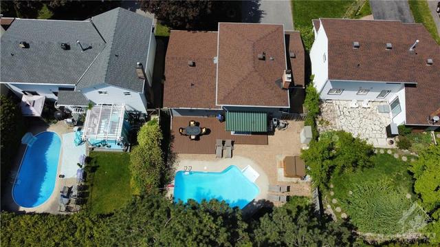 36 Fieldgate Drive, House detached with 4 bedrooms, 4 bathrooms and 6 parking in Ottawa ON | Image 3