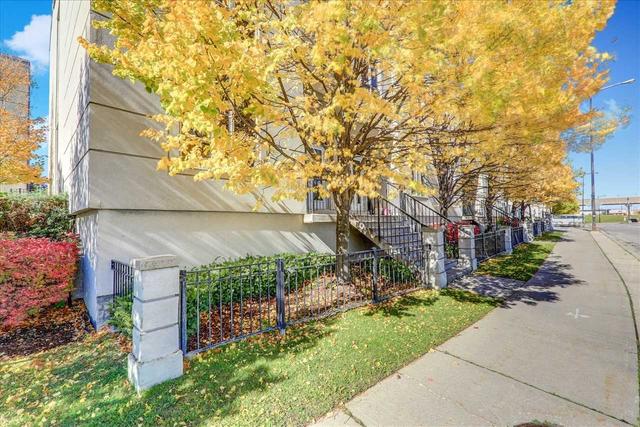 th97 - 83 Borough Dr, Townhouse with 3 bedrooms, 3 bathrooms and 1 parking in Toronto ON | Image 31