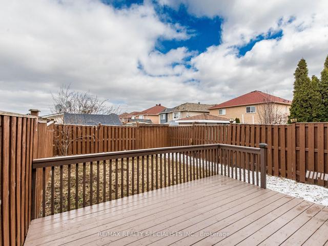 53 Native Landing, House semidetached with 3 bedrooms, 4 bathrooms and 3 parking in Brampton ON | Image 29