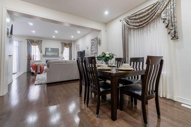 16 O'connor Cres, House detached with 5 bedrooms, 5 bathrooms and 6 parking in Brampton ON | Image 38