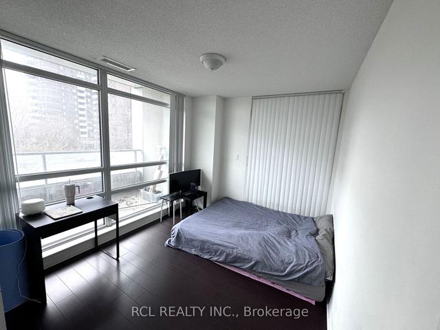 101 - 2015 Sheppard Ave E, Condo with 1 bedrooms, 1 bathrooms and 1 parking in Toronto ON | Image 7