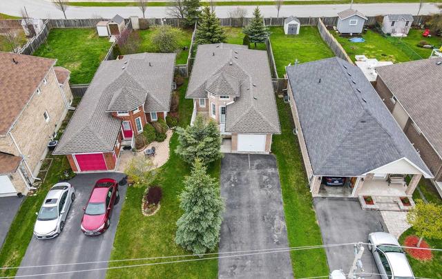 20 Laurent Blvd, House detached with 2 bedrooms, 2 bathrooms and 6 parking in Kawartha Lakes ON | Image 15
