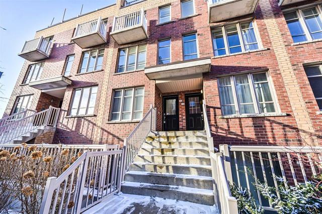233 - 21 Ruttan St, Townhouse with 3 bedrooms, 2 bathrooms and 1 parking in Toronto ON | Image 23