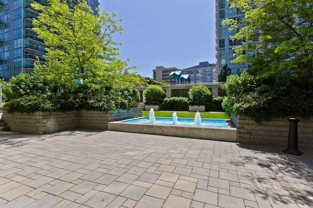 2901 - 3939 Duke Of York Blvd, Condo with 1 bedrooms, 2 bathrooms and 1 parking in Mississauga ON | Image 19