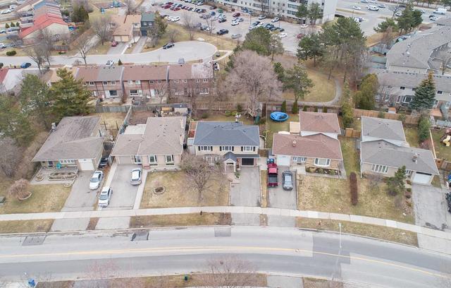 398 Bartley Bull Pkwy, House detached with 4 bedrooms, 3 bathrooms and 3 parking in Brampton ON | Image 30