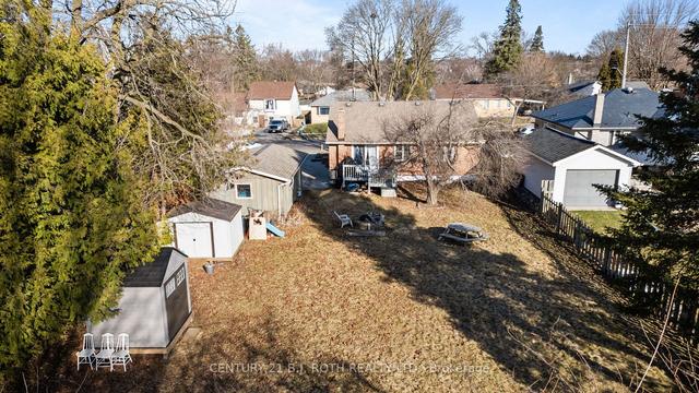 243 Wellington St E, House detached with 3 bedrooms, 2 bathrooms and 5 parking in Barrie ON | Image 21
