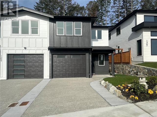 1363 Sandstone Lane, House detached with 5 bedrooms, 4 bathrooms and 3 parking in Langford BC | Image 2