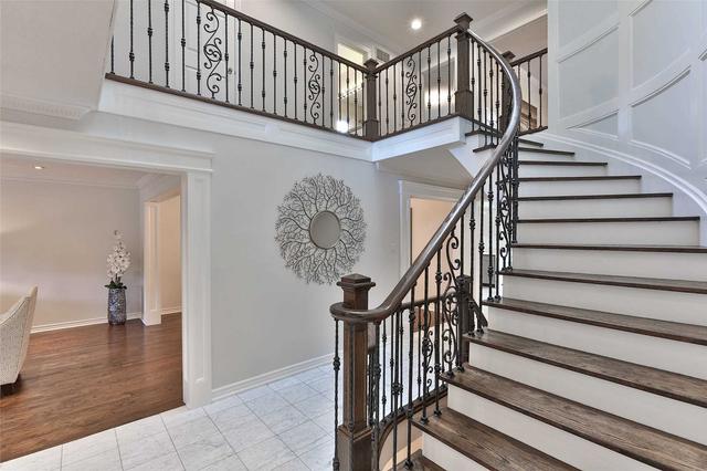 230 Kingsdale Ave, House detached with 5 bedrooms, 6 bathrooms and 8 parking in Toronto ON | Image 10