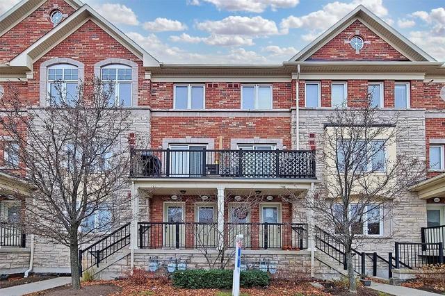 2241 Bur Oak Ave, Townhouse with 2 bedrooms, 3 bathrooms and 2 parking in Markham ON | Image 1