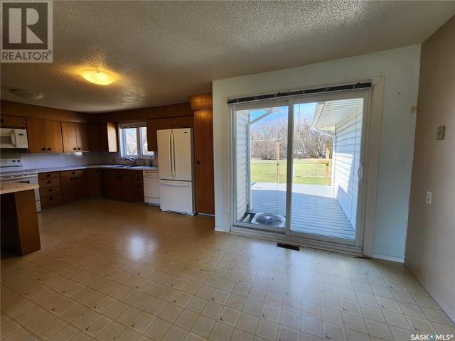 720 Stella Street, House detached with 3 bedrooms, 1 bathrooms and null parking in Grenfell SK | Image 18