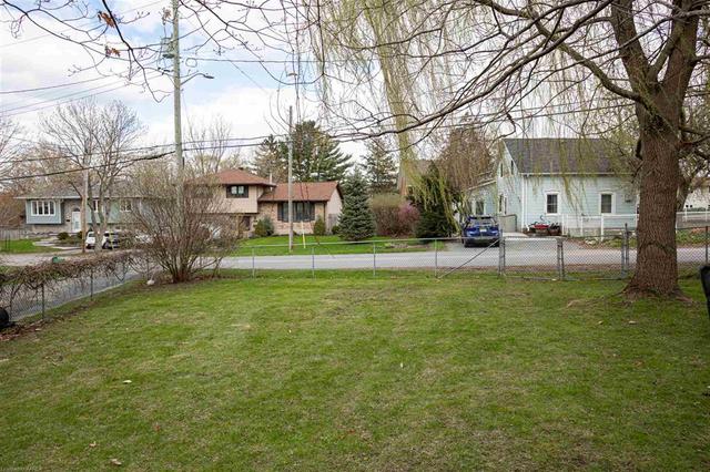 682 Hillview Road, Home with 2 bedrooms, 2 bathrooms and 2 parking in Kingston ON | Image 33