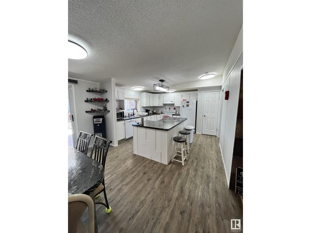 15025 Twp Rd 600, House other with 3 bedrooms, 2 bathrooms and null parking in Smoky Lake County AB | Image 7