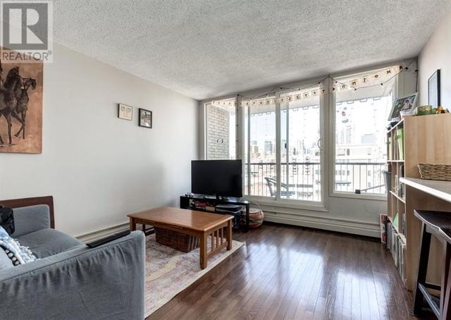 501, - 505 19 Avenue Sw, Condo with 2 bedrooms, 1 bathrooms and 1 parking in Calgary AB | Image 4