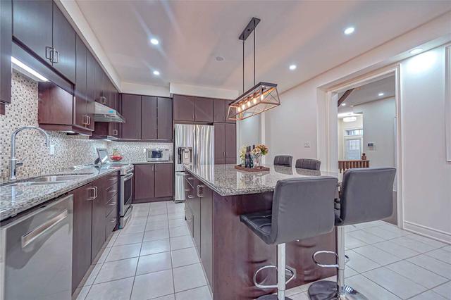 3 Herringbone Cres, House detached with 4 bedrooms, 6 bathrooms and 9 parking in Brampton ON | Image 15