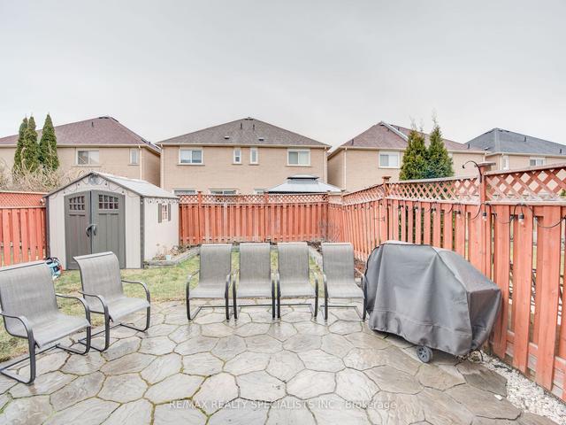 70 Herkes Dr, House semidetached with 3 bedrooms, 2 bathrooms and 3 parking in Brampton ON | Image 19