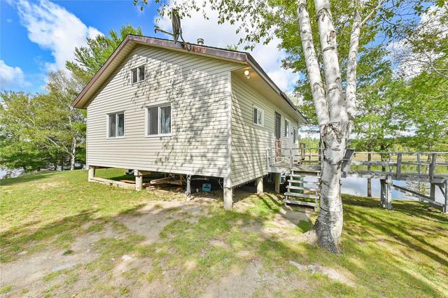 1279 Thunder Lane, House detached with 2 bedrooms, 1 bathrooms and 4 parking in Central Frontenac ON | Image 34