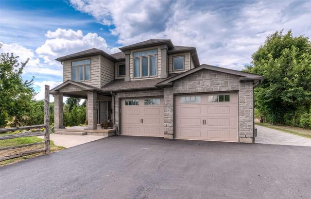 7562 Wellington 36 Rd, House detached with 4 bedrooms, 4 bathrooms and 8 parking in Puslinch ON | Image 12
