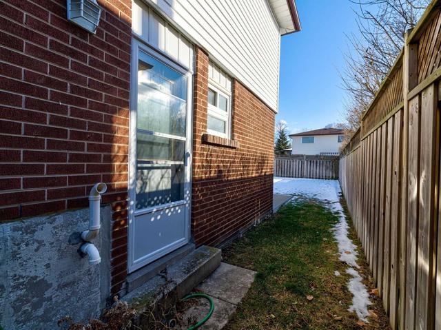 75 Elgin Dr, House detached with 4 bedrooms, 2 bathrooms and 3 parking in Brampton ON | Image 29