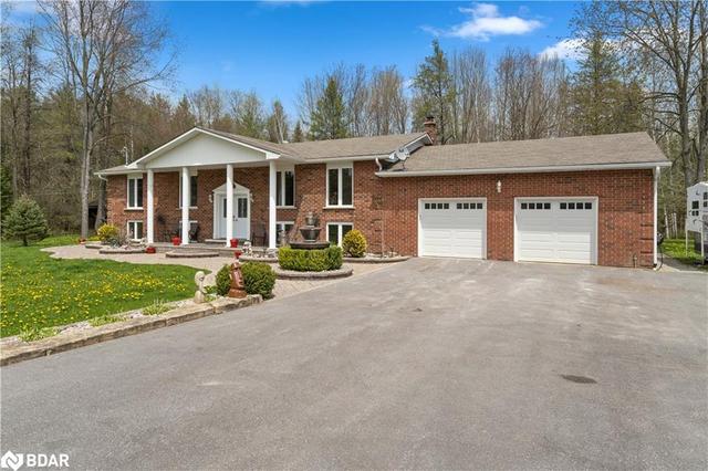 3413 3/4 Sunnidale Sideroad, House detached with 5 bedrooms, 3 bathrooms and 12 parking in Clearview ON | Image 35