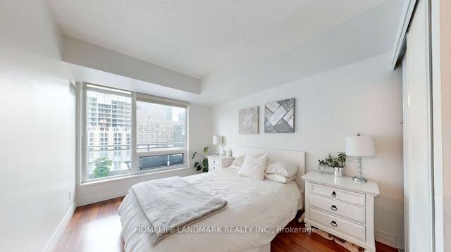 1306 - 8 Scollard St, Condo with 1 bedrooms, 1 bathrooms and 0 parking in Toronto ON | Image 13