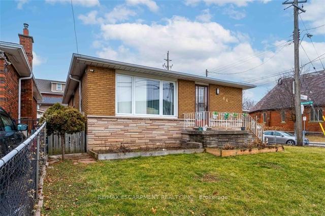 462 John St N, House detached with 3 bedrooms, 2 bathrooms and 3 parking in Hamilton ON | Image 22