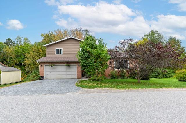 195 Lakewood Park Rd, House detached with 3 bedrooms, 3 bathrooms and 5.5 parking in Huntsville ON | Image 1