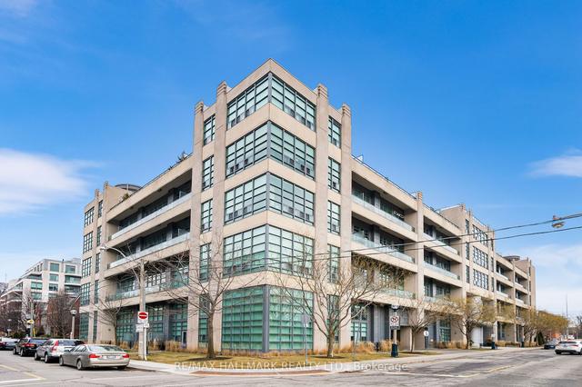 211 - 380 Macpherson Ave, Condo with 2 bedrooms, 2 bathrooms and 1 parking in Toronto ON | Image 1