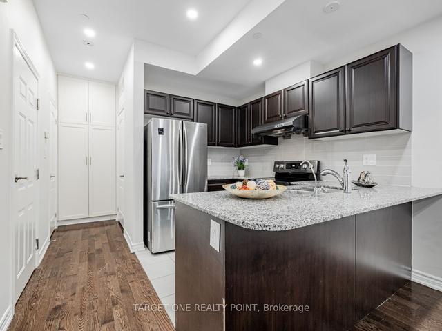 25 - 39 Drewry Ave, Townhouse with 2 bedrooms, 3 bathrooms and 1 parking in Toronto ON | Image 9