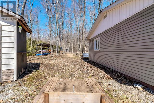 375a Lakeshore Drive, House detached with 3 bedrooms, 1 bathrooms and null parking in Central Manitoulin ON | Image 26