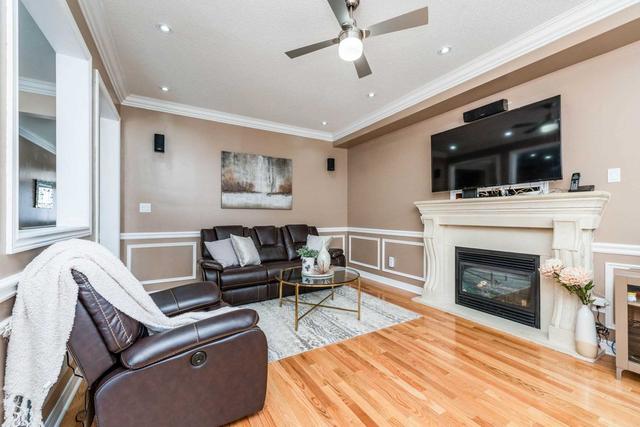 42 Ryecroft Cres, House detached with 4 bedrooms, 6 bathrooms and 6 parking in Brampton ON | Image 4
