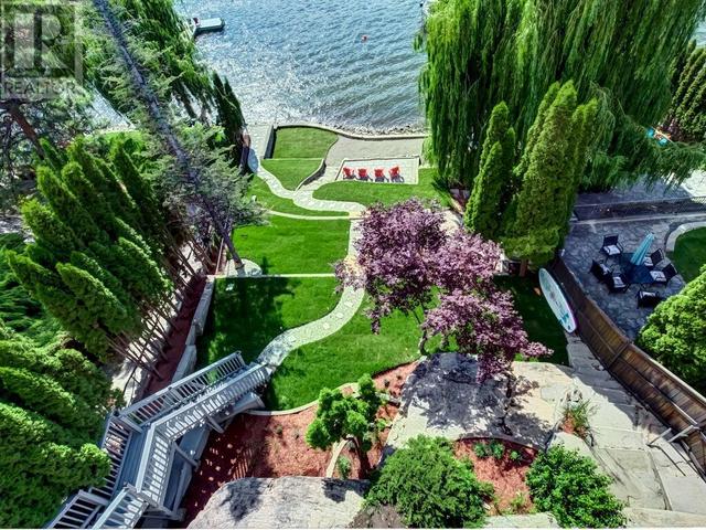 4013 Lakeside Road, House detached with 4 bedrooms, 4 bathrooms and 2 parking in Penticton BC | Image 3