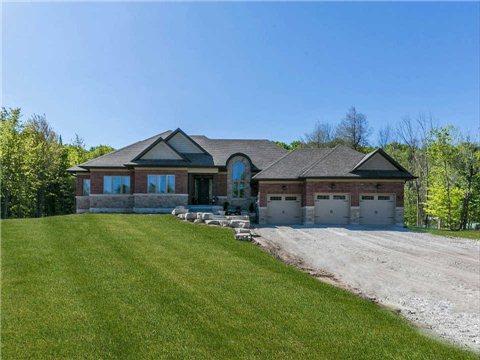 1720 Wilkinson St, House detached with 3 bedrooms, 3 bathrooms and 6 parking in Innisfil ON | Image 1