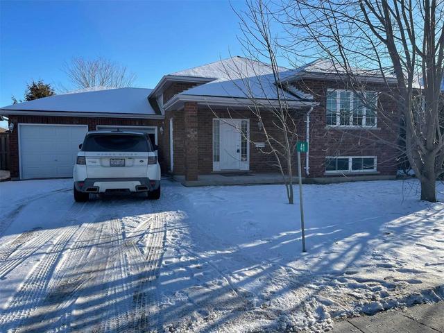 41 Graham St, House detached with 2 bedrooms, 1 bathrooms and 3 parking in Springwater ON | Image 1