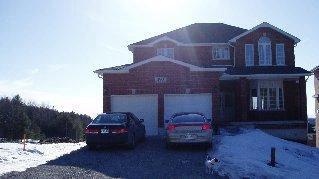 393 Mapleton Ave, House detached with 4 bedrooms, 3 bathrooms and 4 parking in Barrie ON | Image 1