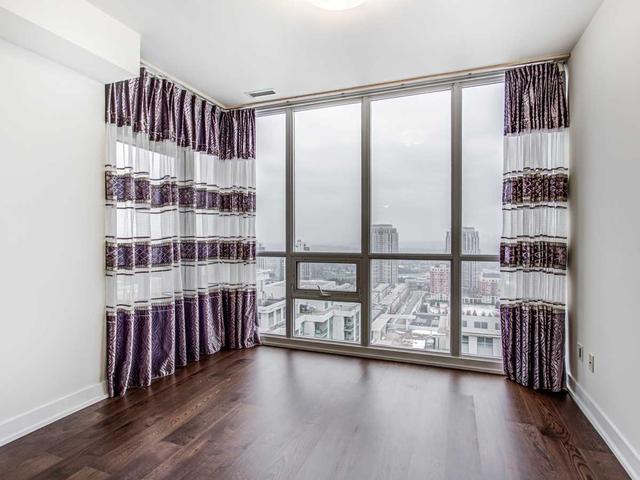 3005 - 23 Sheppard Ave E, Condo with 3 bedrooms, 2 bathrooms and 1 parking in Toronto ON | Image 3