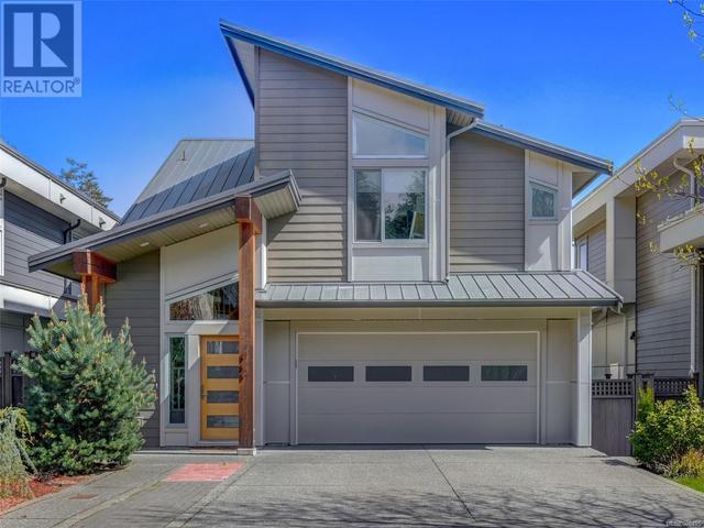 446 Regency Pl, House detached with 3 bedrooms, 3 bathrooms and 5 parking in Colwood BC | Image 1