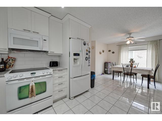 134 River Pt Nw, House detached with 3 bedrooms, 2 bathrooms and null parking in Edmonton AB | Image 2
